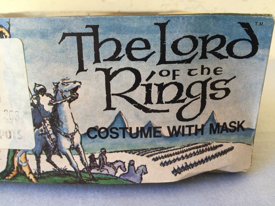 J. R. R. Tolkien The Lord Of The Rings FRODO Vintage Halloween Costume With Mask Collegeville New In Box Vintage 1979 Very Rare [Photo 6]