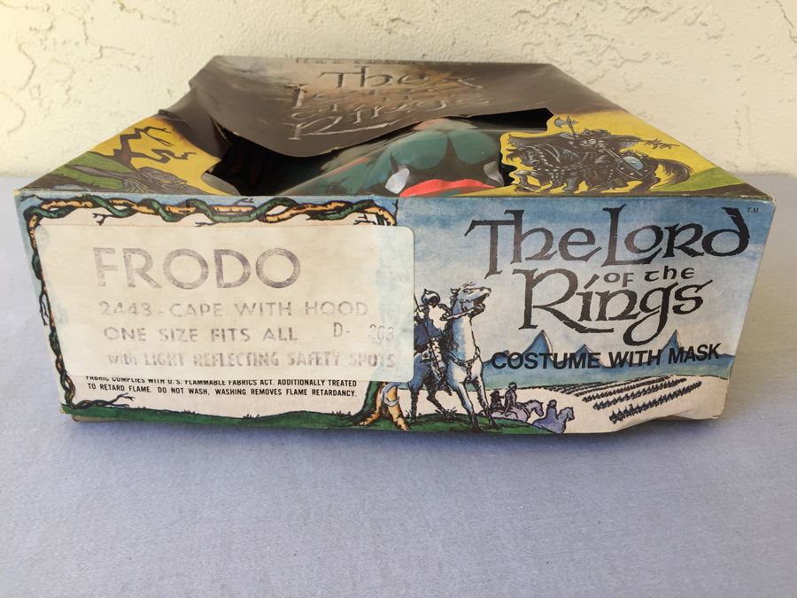 J. R. R. Tolkien The Lord Of The Rings FRODO Vintage Halloween Costume With Mask Collegeville New In Box Vintage 1979 Very Rare [Photo 2]