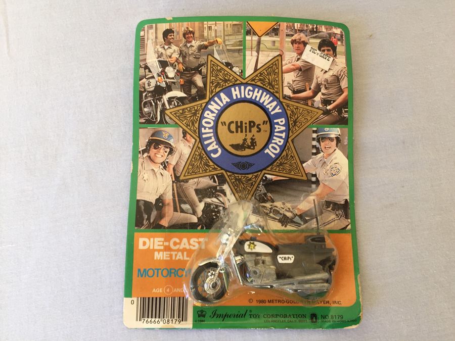 CHiPs Die-Cast Metal Motorcycle New On Card Imperial Toy Vintage 1980 [Photo 1]