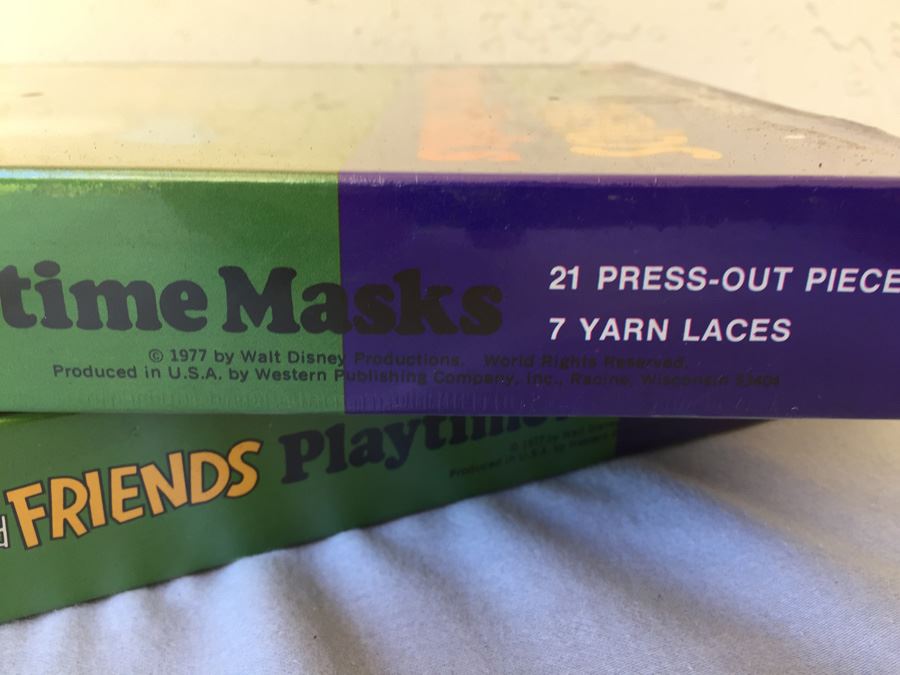 Pair Of Mickey And Friends Playtime Masks Walt Disney Whitman New In Box Vintage 1977 [Photo 5]