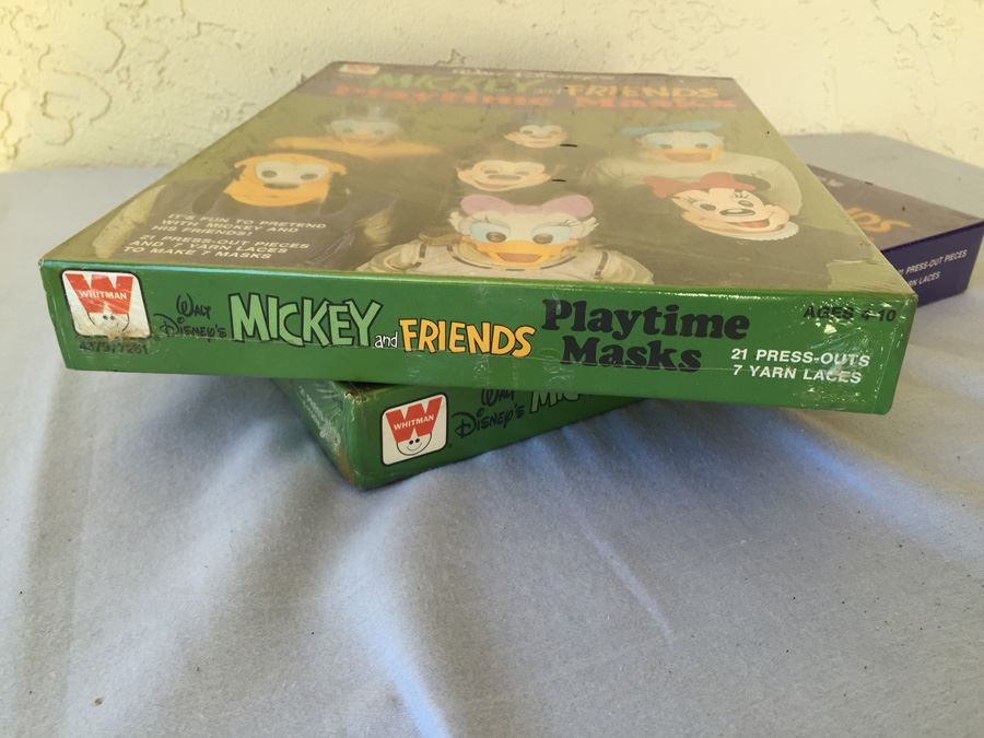 Pair Of Mickey And Friends Playtime Masks Walt Disney Whitman New In Box Vintage 1977 [Photo 6]
