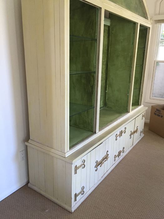 Two Piece Wooden Display Cabinet [Photo 6]