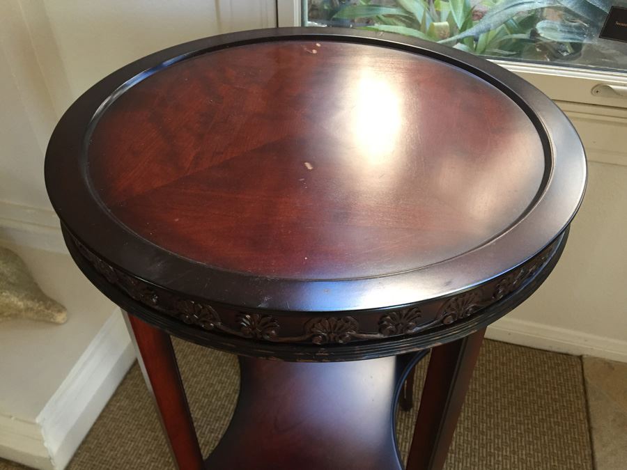 Bombay Two-Tiered Round Side Table [Photo 4]