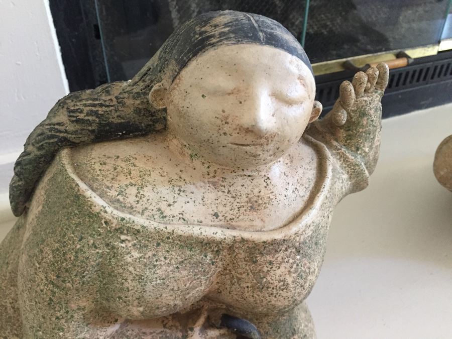 Large Pair Of Mexican Pottery Two Women Conversing [Photo 2]