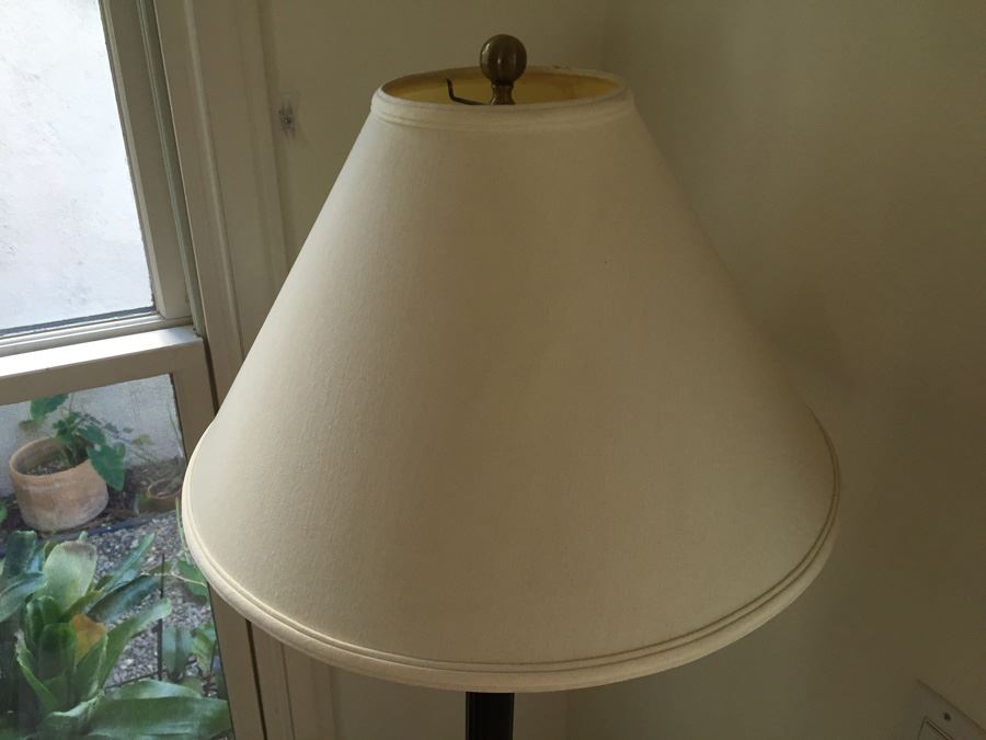 Floor Lamp [Photo 6]