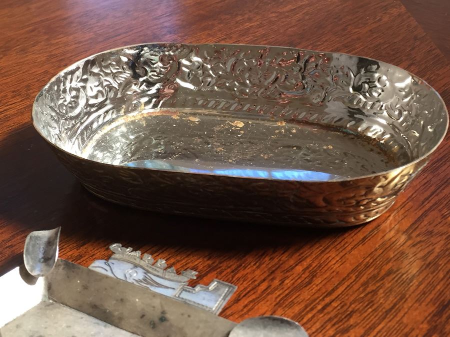 Ashtray, Candle Holder & Bowl Lot [Photo 9]