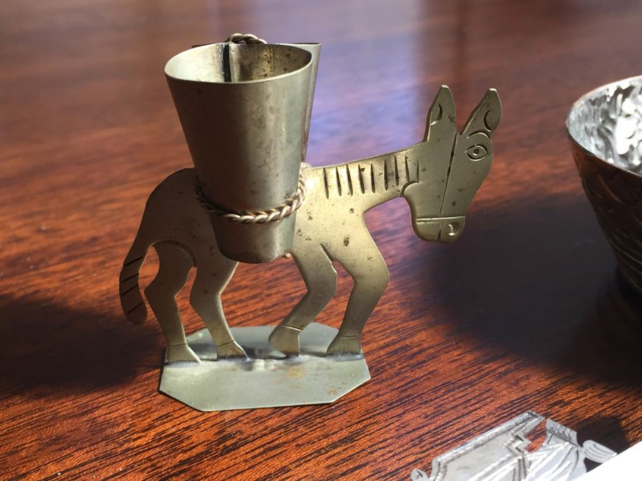 Ashtray, Candle Holder & Bowl Lot [Photo 7]