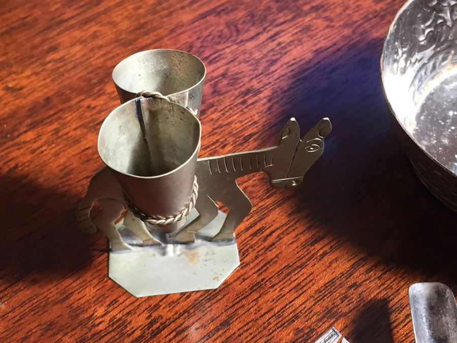 Ashtray, Candle Holder & Bowl Lot [Photo 8]