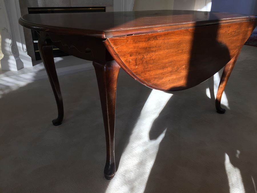 BARKER BROS. Elegant Round Drop Leaf Wooden Dining Table With Four Chairs Total (Two Arm Chairs) [Photo 11]