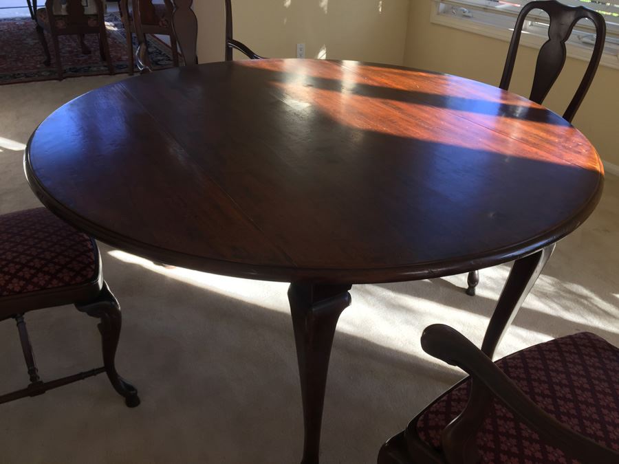 BARKER BROS. Elegant Round Drop Leaf Wooden Dining Table With Four Chairs Total (Two Arm Chairs) [Photo 25]
