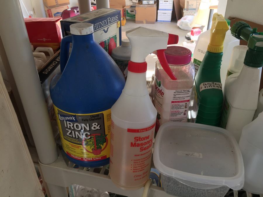 Plastic Outdoor Shelf With Gardening Equipment, Supplies And Contents [Photo 6]