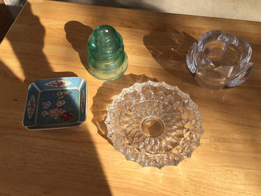 Home Decor Lot [Photo 4]