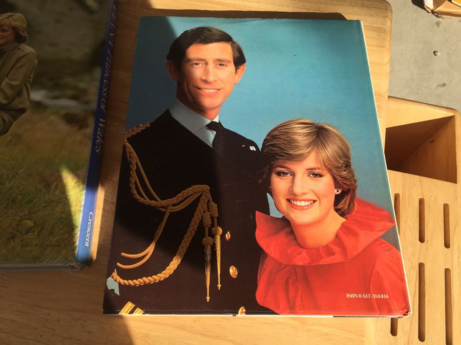 Royal Wedding Diana Books [Photo 6]