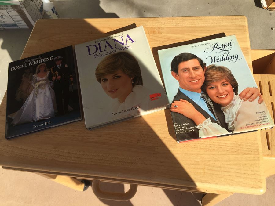 Royal Wedding Diana Books