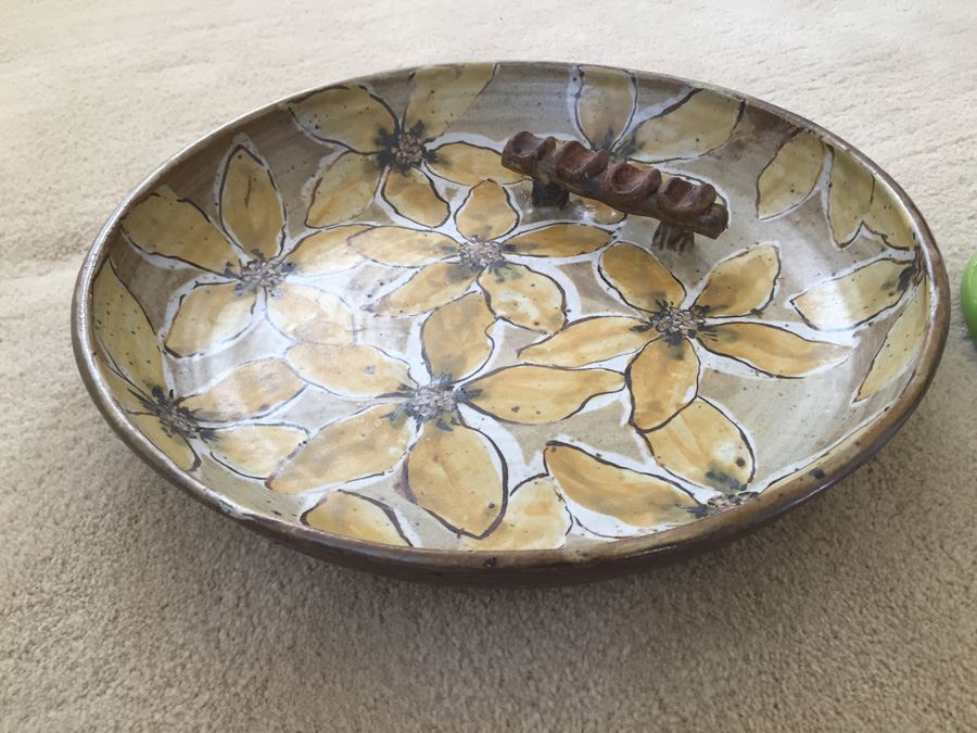 Retro 70s Hand Made Pottery Ashtray Signed And California Pottery [Photo 5]