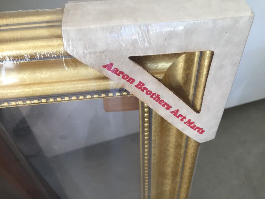 Wooden Frame And Print Lot [Photo 4]