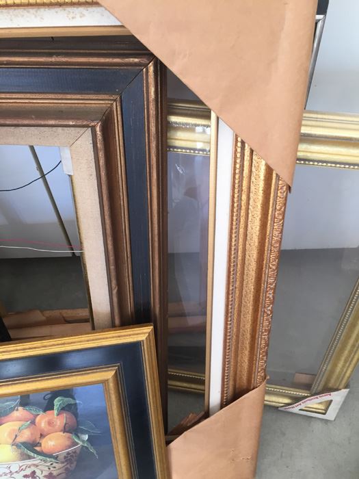 Wooden Frame And Print Lot [Photo 5]