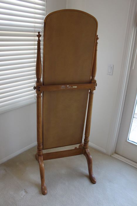 Bombay Standing Floor Mirror [Photo 3]