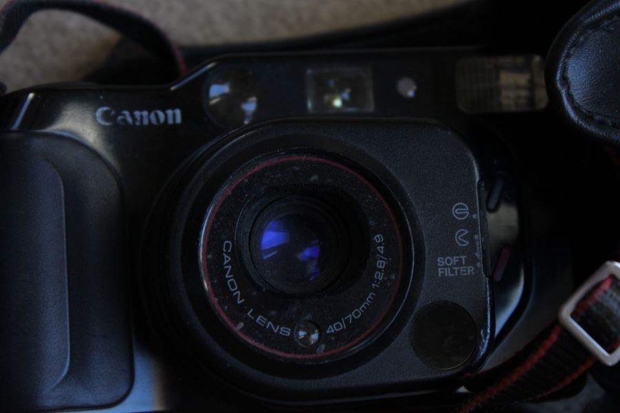 Camera Lot [Photo 5]