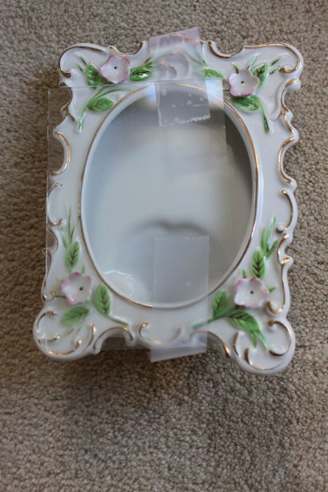 Lefton China Japan Picture Frames [Photo 7]