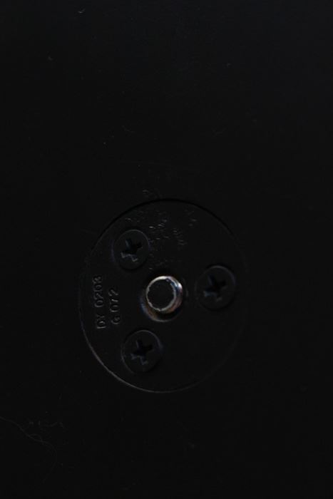 Bombay Round Side Table With Turned Pedestal Base [Photo 7]