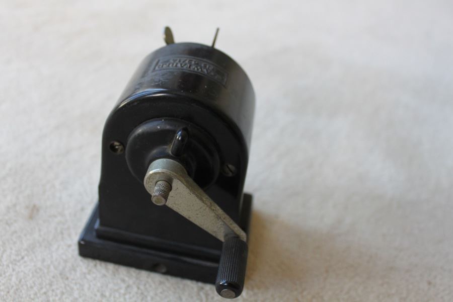 Vintage A. W. Faber Pencil Sharpener Germany No. 52/14 [Photo 3]