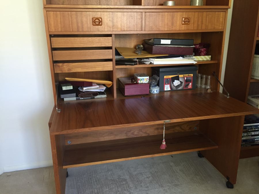 Danish Desk With Hutch Note Damage On Right In Photo Have Key [Photo 5]