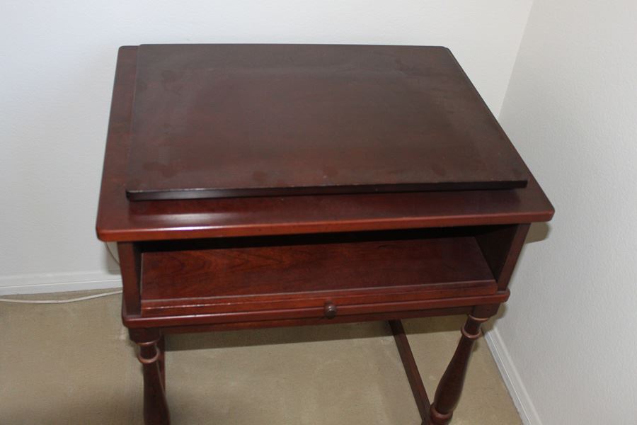 Side Table With Swivel Board [Photo 1]