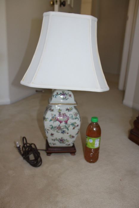 Vintage Asian Table Lamp