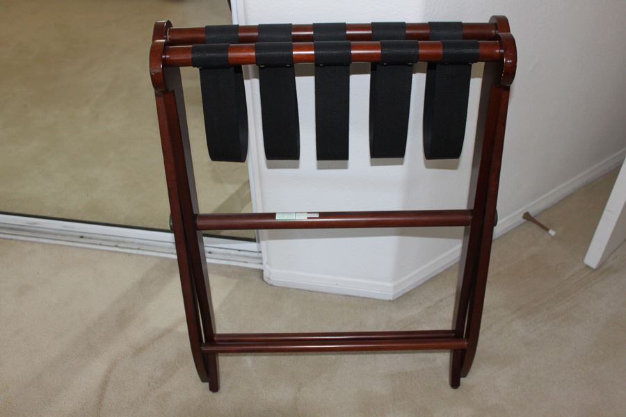 Bombay Luggage Rack [Photo 3]