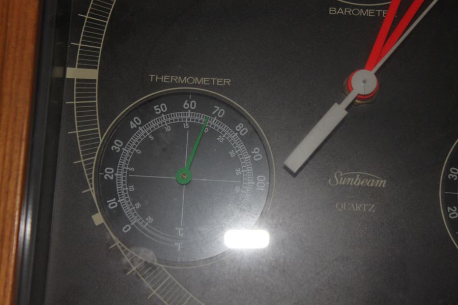 Sunbeam Clock With Weather Gauges [Photo 4]