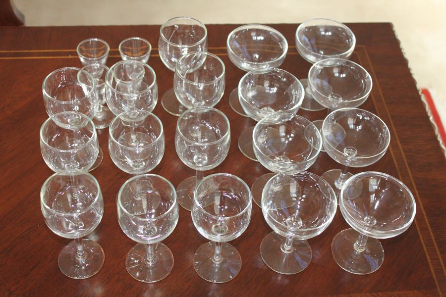 Glass Stemware Lot [Photo 2]
