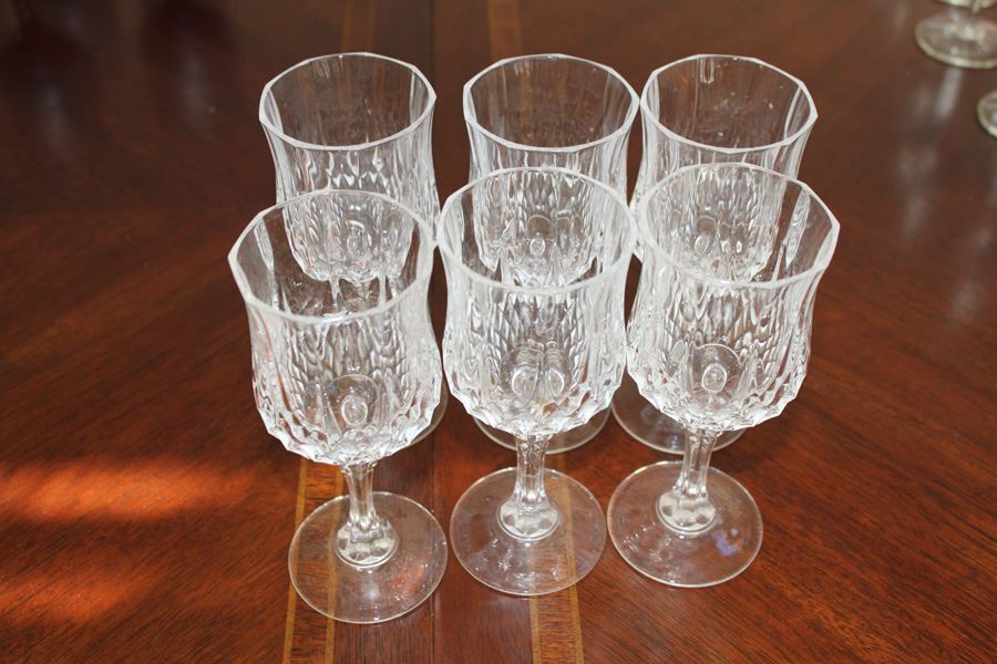 (6) Stemware Lot [Photo 1]
