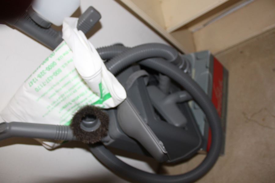 Kirby Vacuum Cleaner With Attachments [Photo 4]