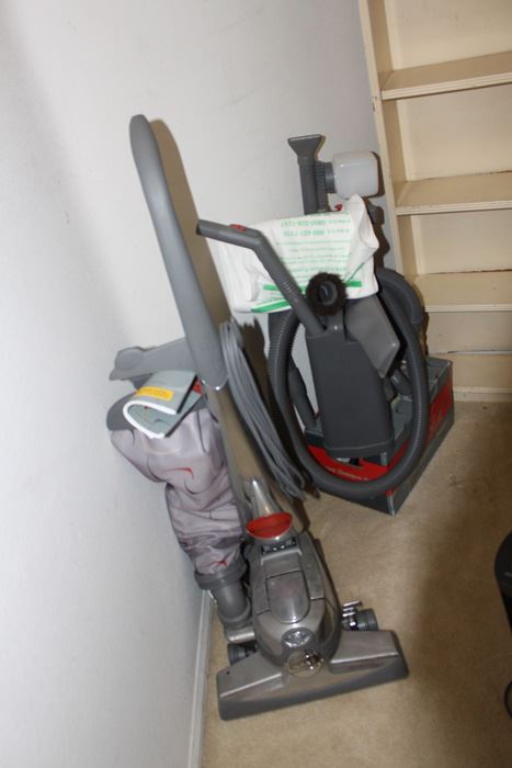 Kirby Vacuum Cleaner With Attachments [Photo 1]