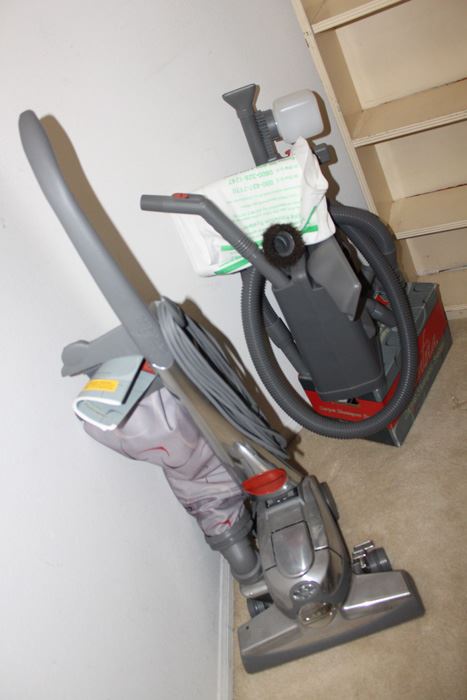 Kirby Vacuum Cleaner With Attachments [Photo 2]