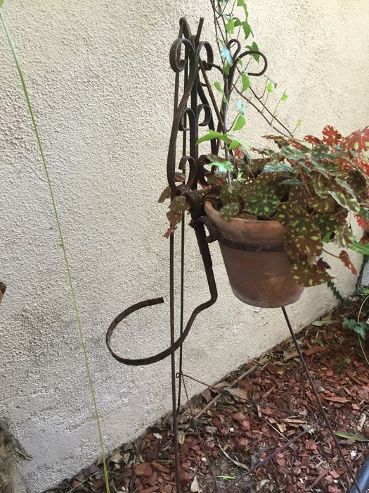 Metal Pot Stand With Potted Plant [Photo 7]