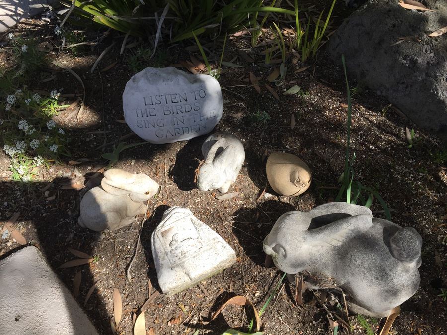 Assortment Of Garden Statuary [Photo 8]