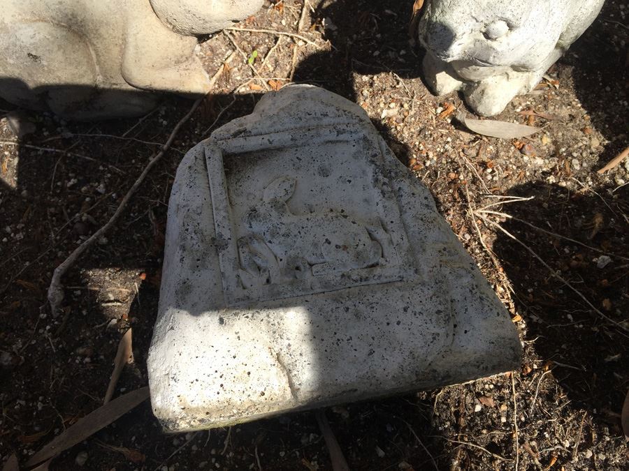 Assortment Of Garden Statuary [Photo 3]