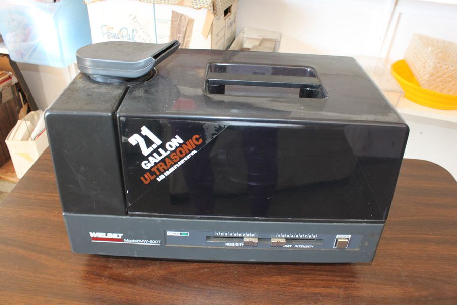 Welbilt 2.1 Gallon Ultrasonic Humidifier Model MW-500T [Photo 1]