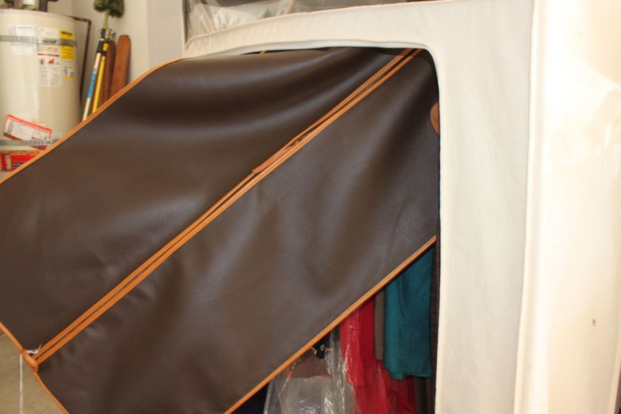 Portable Clothing Rack And Clothes Lot [Photo 3]