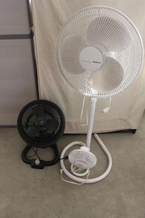 Fan Lot [Photo 1]