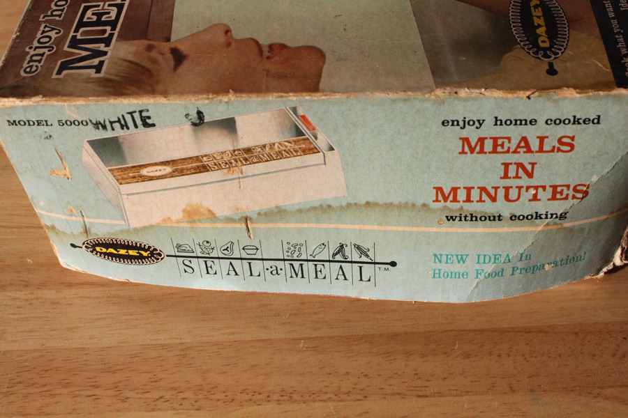 Dazey Seal A Meal In Box [Photo 5]