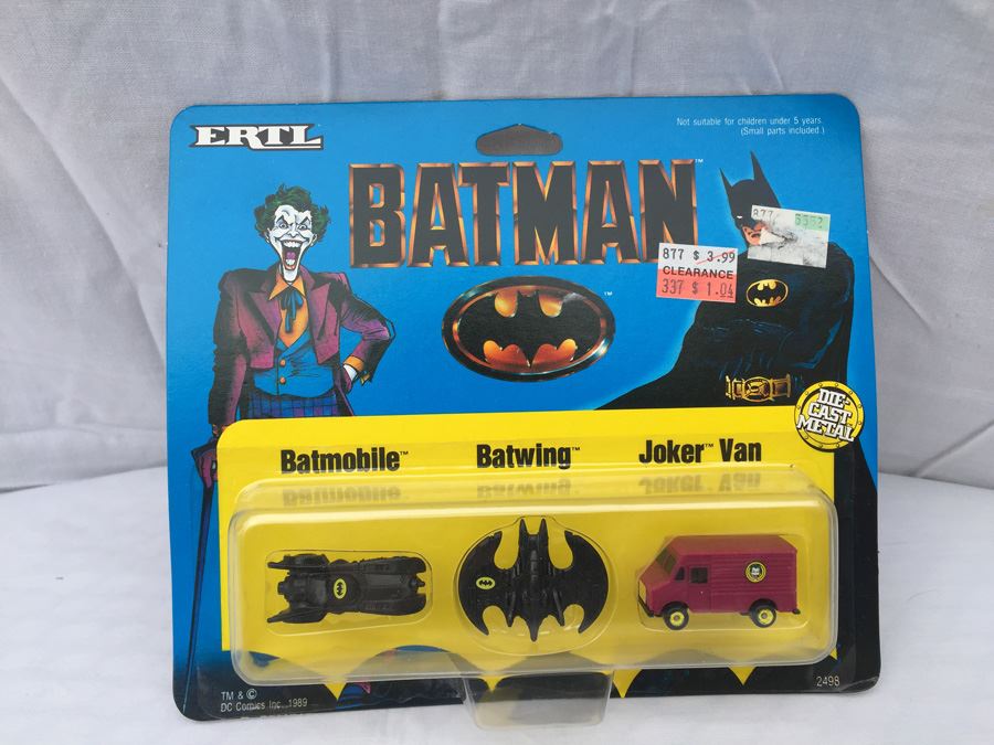 ERTL Die-Cast Metal Batman New On Card DC Comics Vintage 1989 [Photo 1]