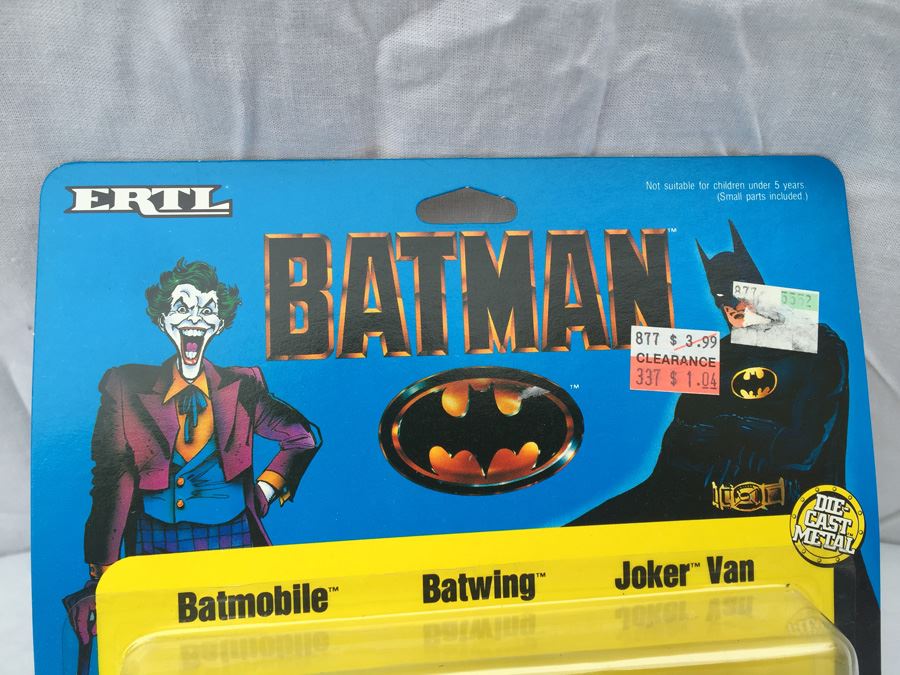 ERTL Die-Cast Metal Batman New On Card DC Comics Vintage 1989 [Photo 3]