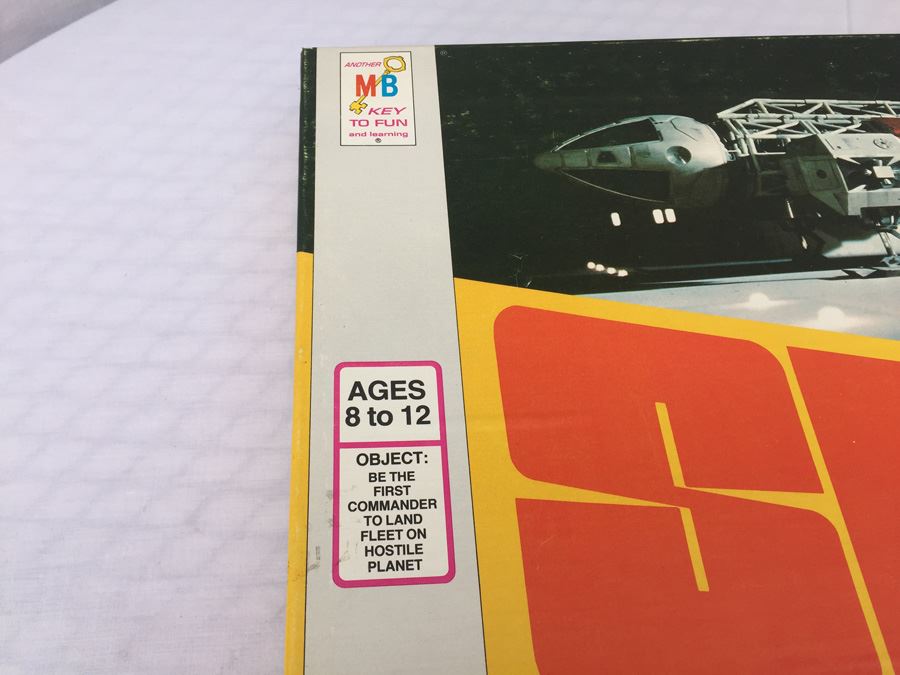 Space: 1999 A Game Adapted From The Television Series MB New In Box Vintage 1976 [Photo 6]