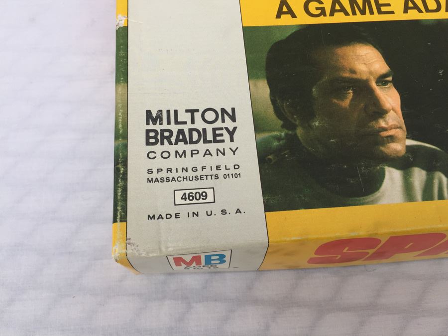 Space: 1999 A Game Adapted From The Television Series MB New In Box Vintage 1976 [Photo 5]