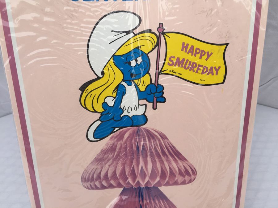 Smurfette Tissue Centerpiece Vintage 1982 Peyo [Photo 2]