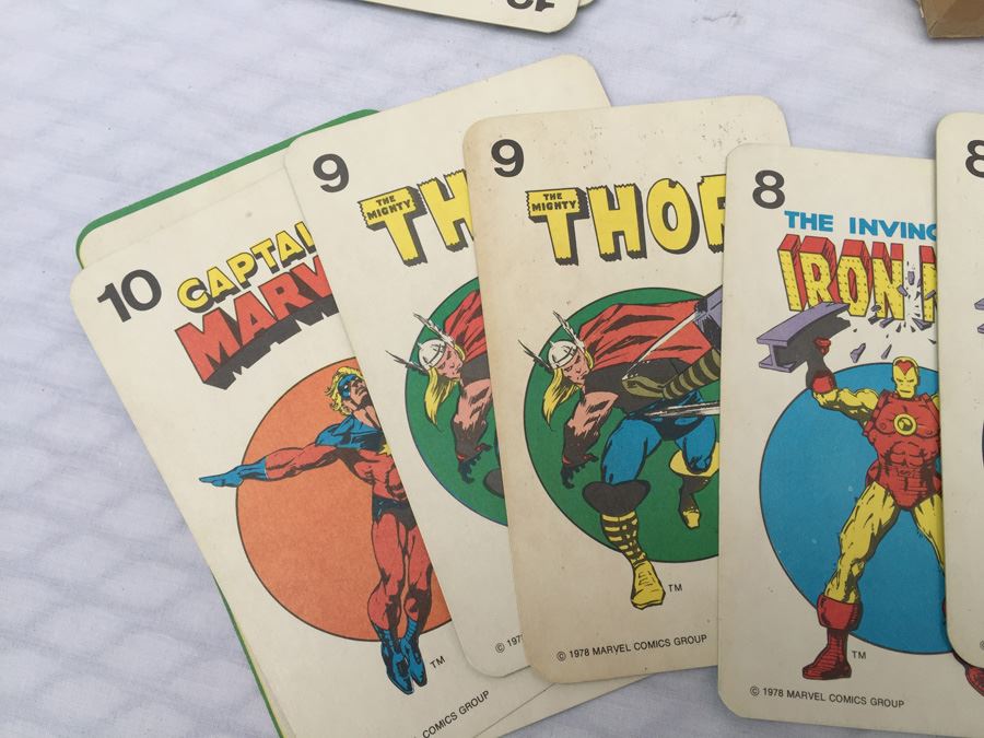 Pair Of Marvel Comics Super-Heroes Card Game MB Jumbo Cards Vintage 1978 [Photo 17]