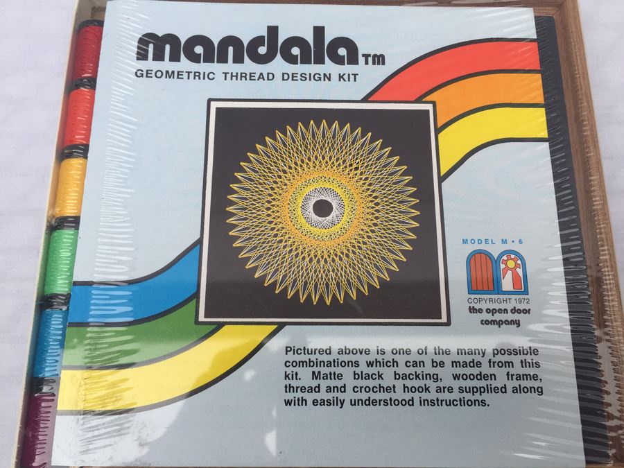 Mandala Geometric Thread Design Kit New In Box Sealed Vintage 1972 [Photo 2]